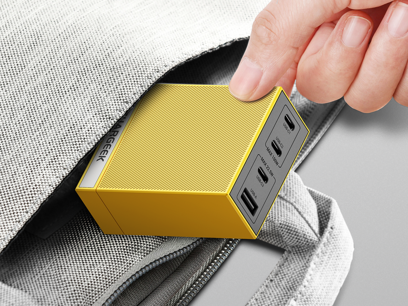 SHARGEEK TRAVEL FRIENDLY DESIGN CHARGER